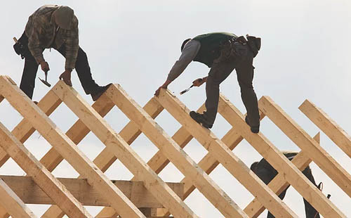 TRAVAUX DE RÉNOVATION DE TOITURE